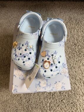 Love shack fancy x Crocs